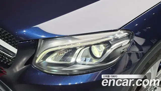Mercedes-Benz GLC-Class 2019 — Photo 14/31