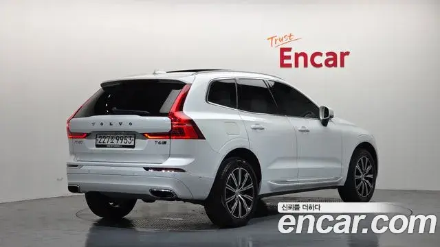 Volvo XC60 2019 — Фото 2/20
