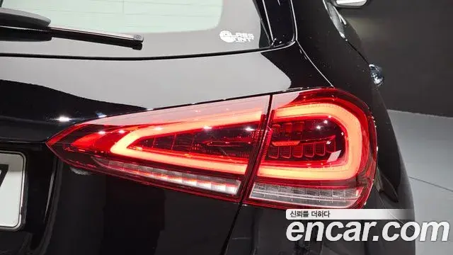 Mercedes-Benz A-Class 2021 — Photo 7/30