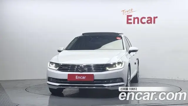 Volkswagen Passat GT 2018 — Фото 3/20