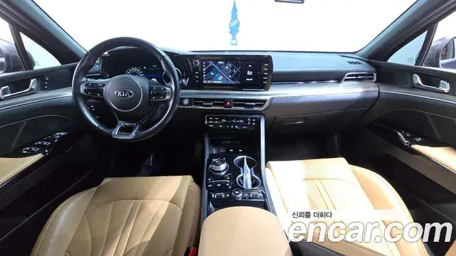 Kia K5 2020 — Photo 13/35