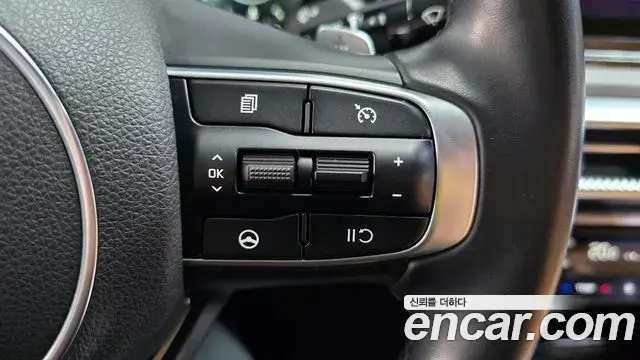 Kia K5 2020 — Photo 30/35