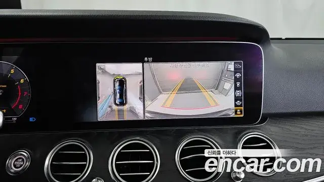 Mercedes-Benz E-Class 2018 — ფოტო 11/20