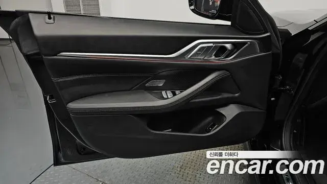 BMW 4 Series 2025 — ფოტო 26/38