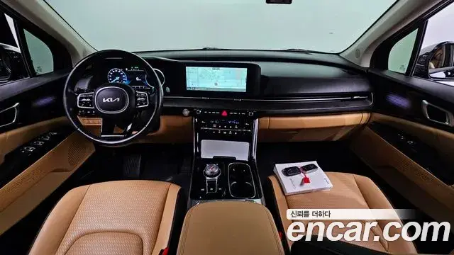 Kia Carnival 2022 — Фото 10/20