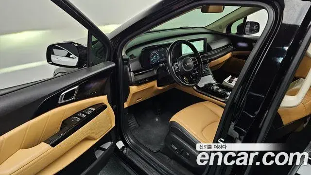 Kia Carnival 2022 — Фото 8/20