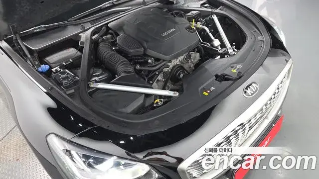 Kia The K9 2018 — Şəkil 17/32