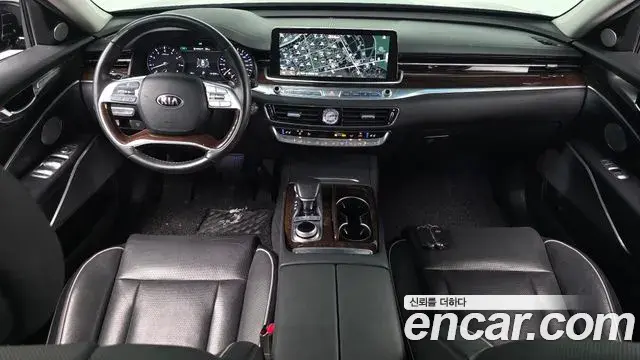 Kia The K9 2018 — Şəkil 25/32