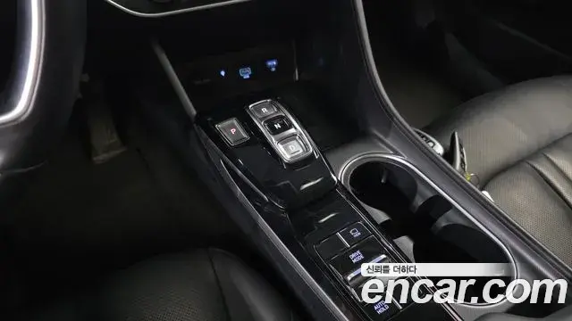 Hyundai Sonata 2022 — Фото 9/20