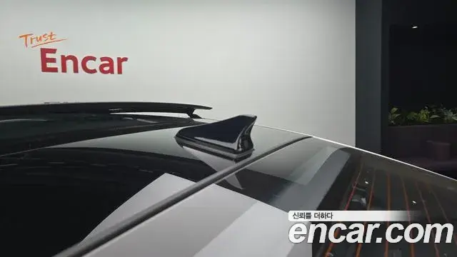 Hyundai Sonata Hybrid 2019 — Photo 23/31