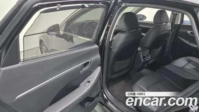 Hyundai Sonata 2019 — Фото 18/20