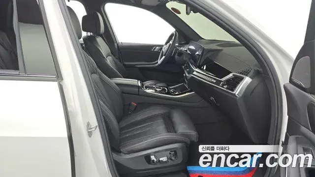 BMW X5 2024 — ფოტო 18/35