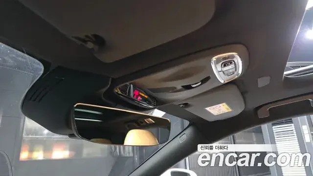 Volvo V60 Cross Country 2021 — ფოტო 19/31
