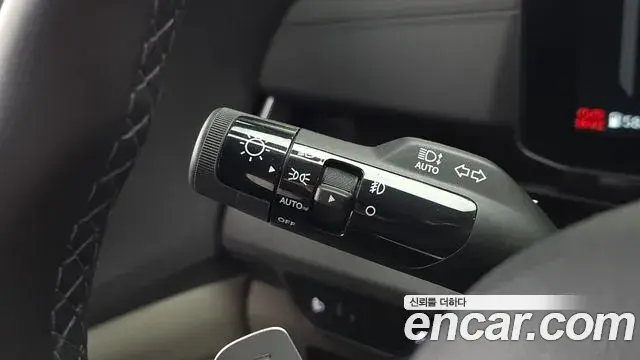 Kia Carnival 2024 — Şəkil 34/34