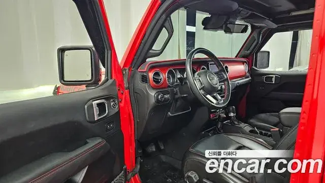 Jeep Wrangler 2021 — Şəkil 22/29