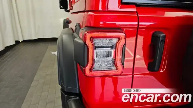 Jeep Wrangler 2021 — Şəkil 4/29