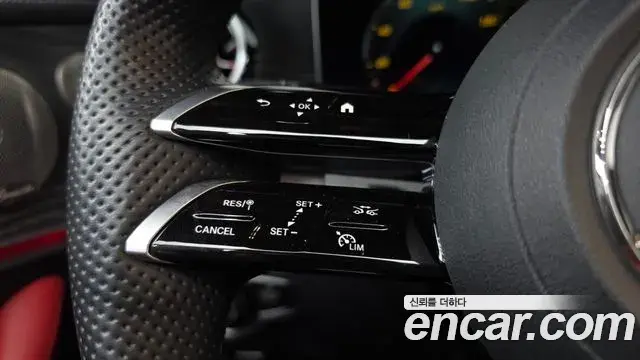 Mercedes-Benz E-Class 2021 — ფოტო 5/32