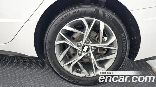 Hyundai Sonata Hybrid 2022 — Photo 21/30