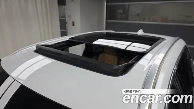 Volvo XC60 2020 — Photo 19/20