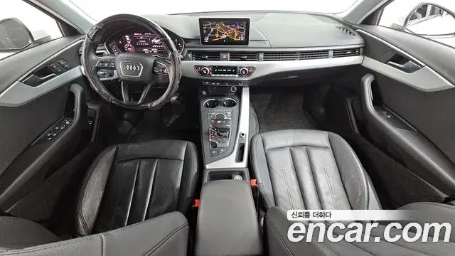 Audi A4 2019 — ფოტო 12/33