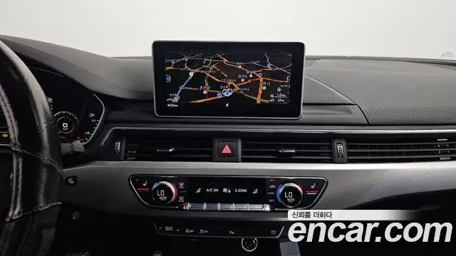 Audi A4 2019 — ფოტო 22/33