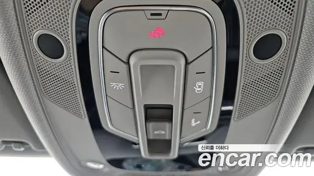 Audi A4 2019 — ფოტო 15/33