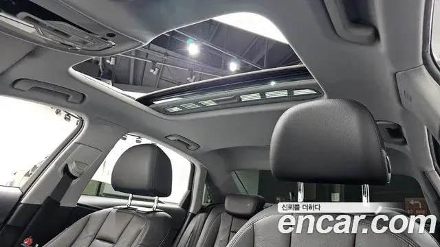 Audi A4 2019 — ფოტო 32/33