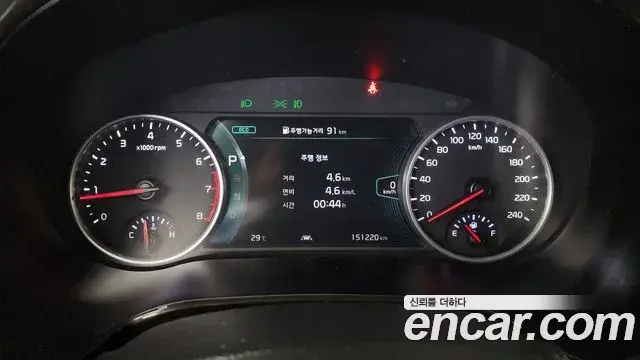 Kia Seltos 2020 — ფოტო 4/20