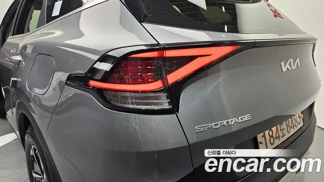 Kia Sportage 2022 — Photo 9/30
