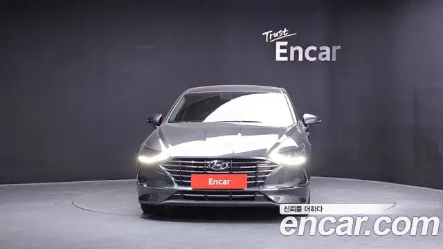 Hyundai Sonata Hybrid 2019 — ფოტო 32/34