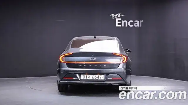 Hyundai Sonata Hybrid 2019 — ფოტო 29/34