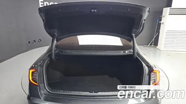 Hyundai Sonata Hybrid 2019 — ფოტო 31/34