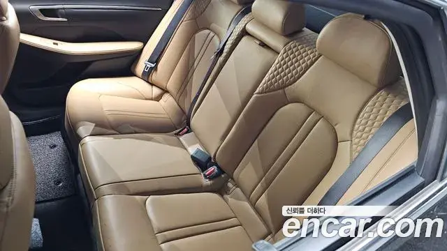 Hyundai Sonata Hybrid 2019 — ფოტო 26/34
