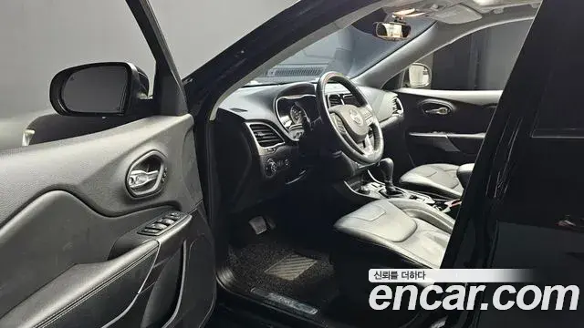 Jeep Cherokee 2020 — Şəkil 19/20