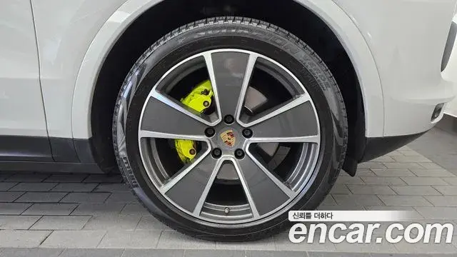 Porsche Cayenne 2022 — Şəkil 6/31