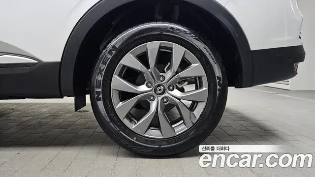 Renault Samsung Arkana 2025 — Şəkil 12/32