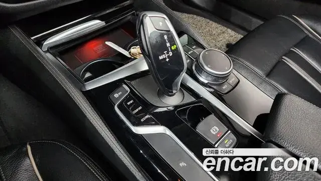 BMW 5 Series 2019 — Фото 9/20