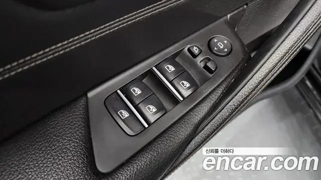 BMW 5 Series 2019 — Şəkil 4/34
