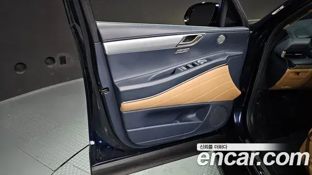 Genesis GV80 2021 — Şəkil 8/37