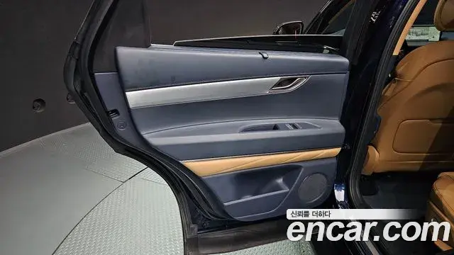 Genesis GV80 2021 — Şəkil 31/37