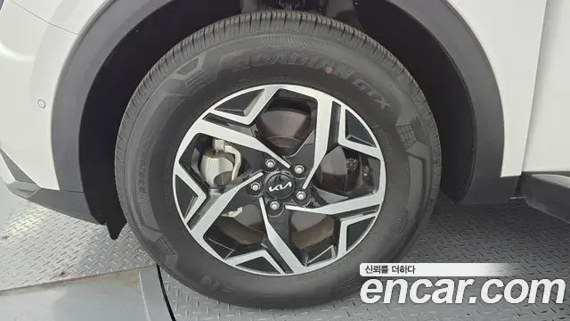 Kia Sportage 2024 — Şəkil 11/20