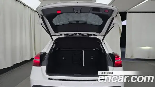 Mercedes-Benz GLA-Class 2019 — Фото 20/20