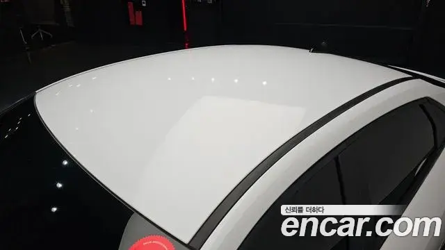 Hyundai The New Avante Hybrid 2022 — Photo 21/31