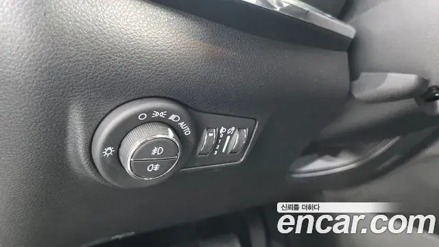 Jeep Compass 2022 — Photo 26/33