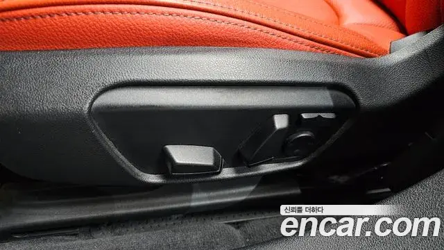 BMW 1 Series 2021 — Photo 20/32