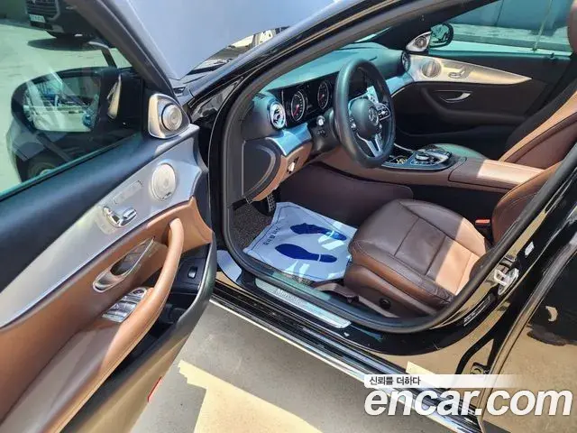 Mercedes-Benz E-Class 2019 — Şəkil 2/20