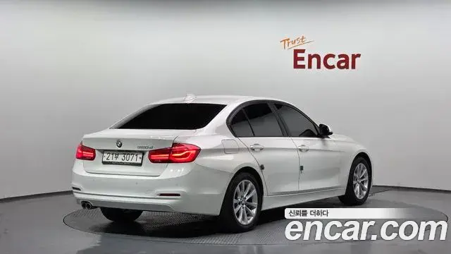 BMW 3 Series 2018 — Photo 4/20