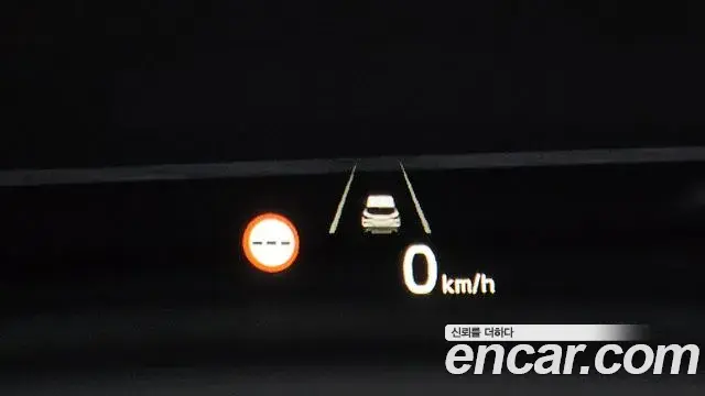 Kia Seltos 2024 — Şəkil 32/33