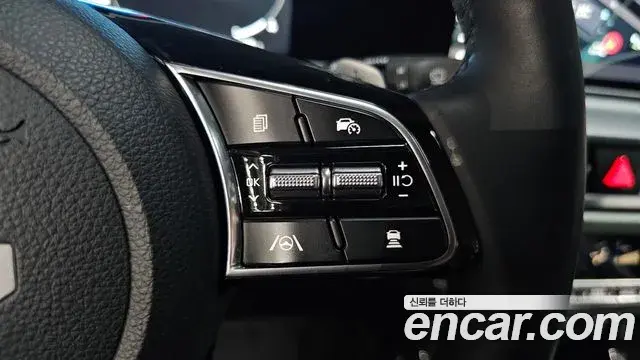 Kia Seltos 2024 — Şəkil 26/33