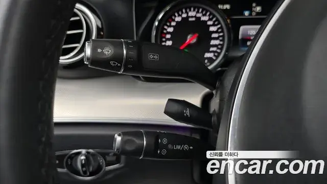 Mercedes-Benz E-Class 2018 — Фото 18/20